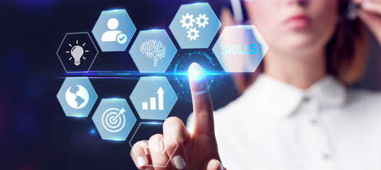 谁说宁次小时候喜欢雏田的-