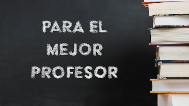 160cm、45kg的男生该如何穿衣搭配啊、春、夏、秋季。