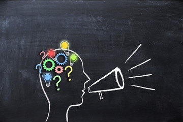 谁说宁次小时候喜欢雏田的-